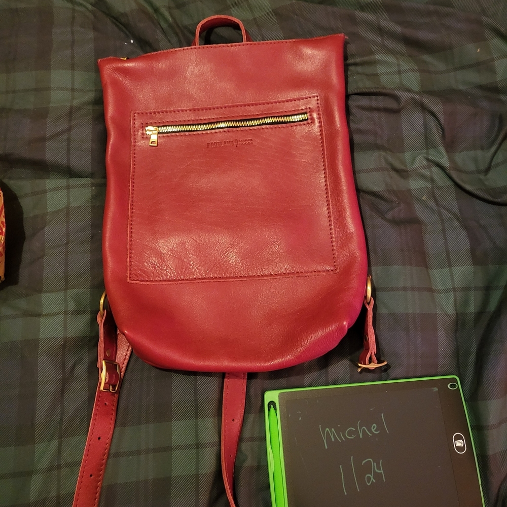 Cranberry portland leather goods laptop tote backpack bnnu